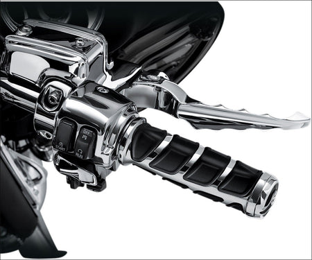 Kuryakyn Chrome Kinetic Grips for Harley-Davidson with Electronic Throttle