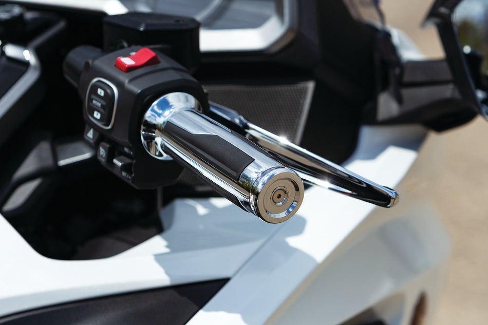 Kuryakyn 6764 Chrome Omni Grips Honda Gold Wing GL1800 18-Up