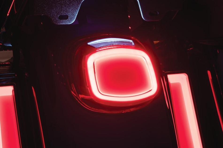 Kuryakyn Tracer LED Tailights Red w/ License Plate Light Harley Big Twin 99-Up