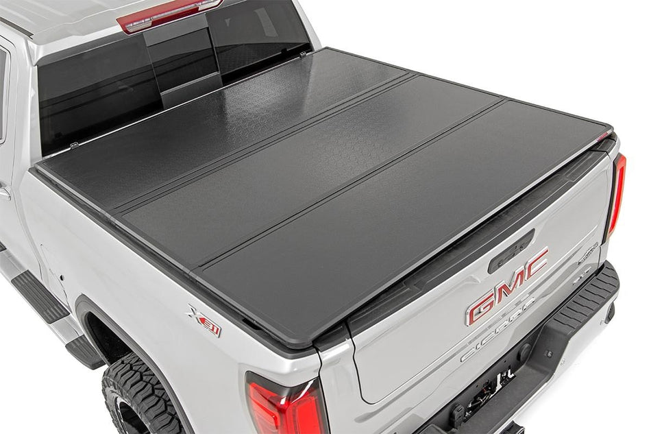 Rough Country Aluminum Tri-Fold Tonneau Bed Cover 2019-Up GM Silverado Sierra
