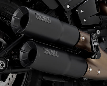 Vance & Hines 46547 Black Hi-Output Slip On Mufflers 18-19 Softail FXFB FLDE HLHC FLDE FLHCS FLHC breakout fat boy lowrider slim street bob 1801-1250 18011250 VH0296