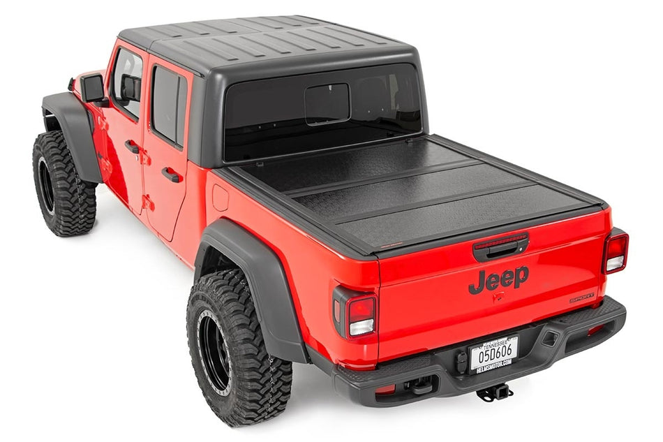Rough Country 47620500 Aluminum Tri-Fold Tonneau Bed Cover for Jeep Gladiator JT