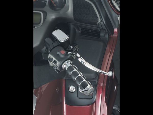 Kuryakyn Chrome ISO-Grips for Honda Goldwing and F6B Models