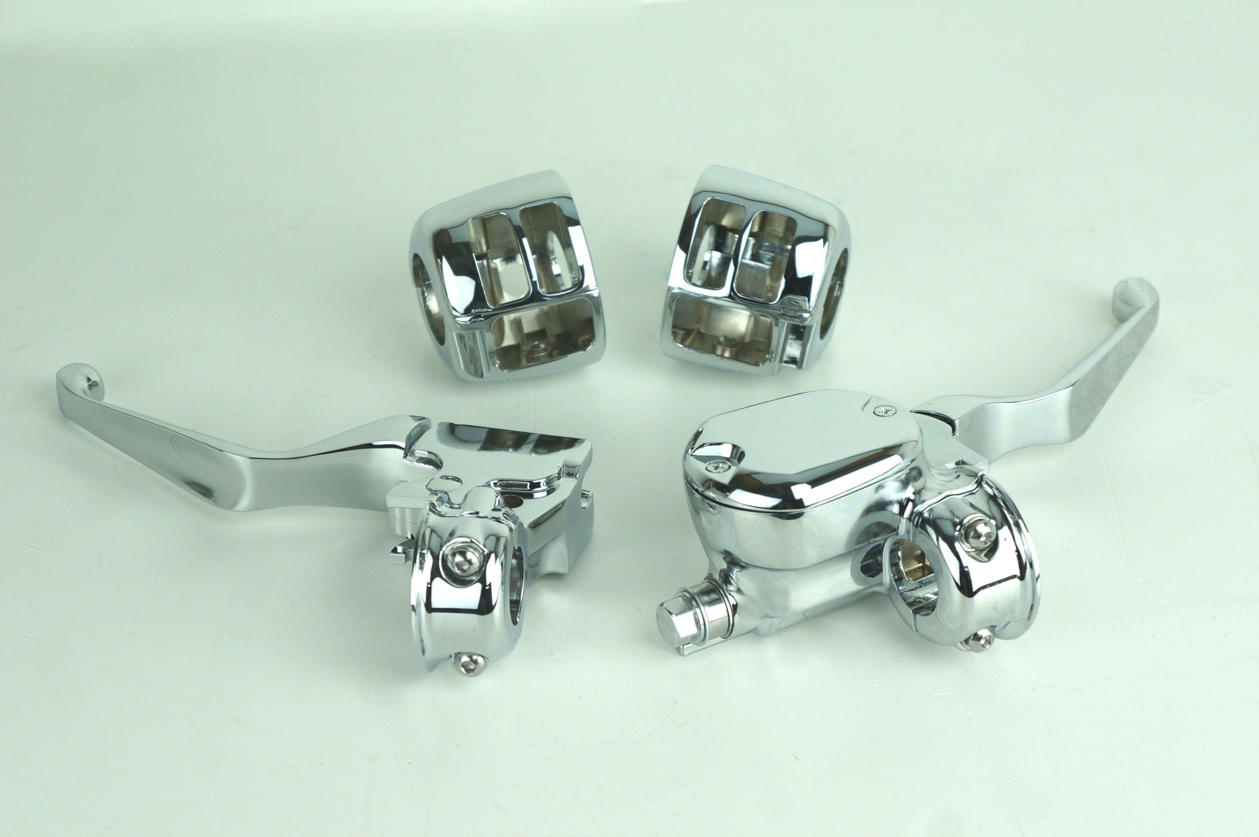 Custom Chrome Handlebar Control Switch Housing Levers Kit for Harley XL 07-13 | 627707