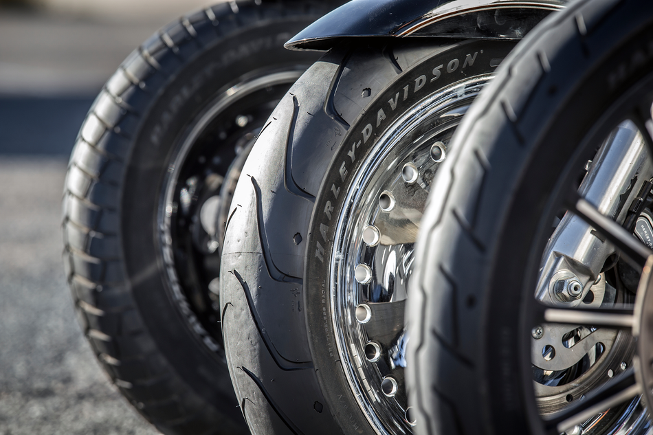Michelin Scorcher 11 Blackwall Front Motorcycle Tire 130/60B21