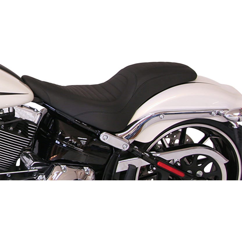 Mustang Tripper Fastback Harley Cut Low Seat Tuck-and-Roll for 18-23 FXSB