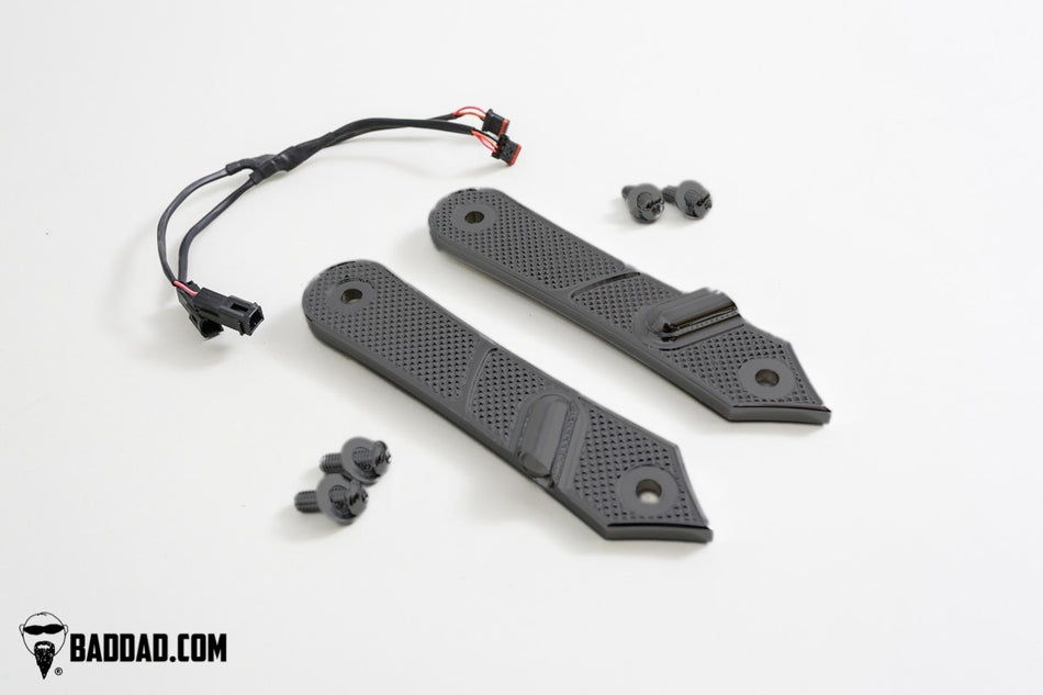 Bad Dad 900 Series Gloss Black Front LED Billet Turn Signals Harley Touring 81236-1