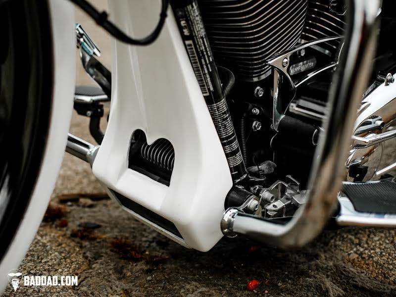 Bad Dad Classic Series Chin Spoiler w/ Single Vent for 97-13 FLH/T Touring Models