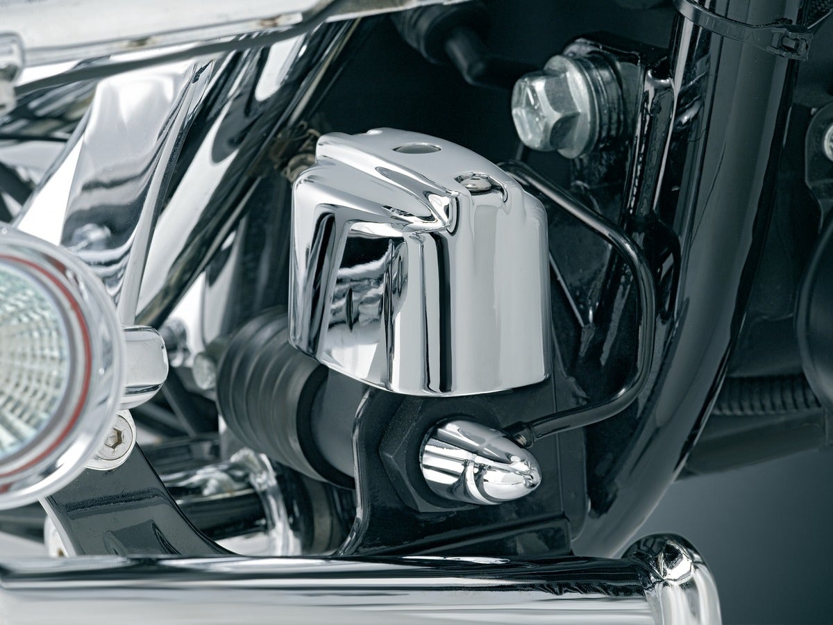 Kuryakyn Chrome Rear Brake Master Cylinder Cover for Harley FLH & ST 99-17