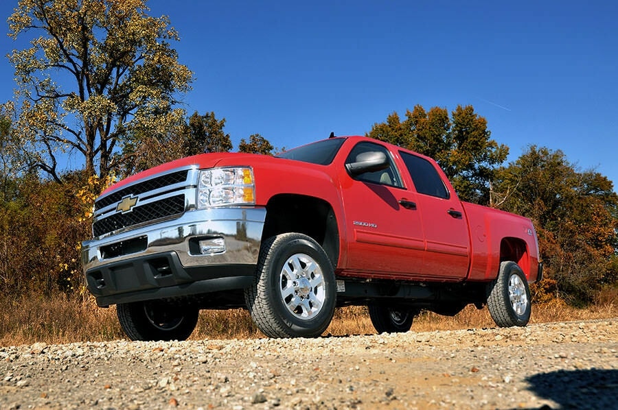 Rough Country 9593 2" Front Leveling Kit 2011-2019 Chevy Silverado GMC Sierra HD