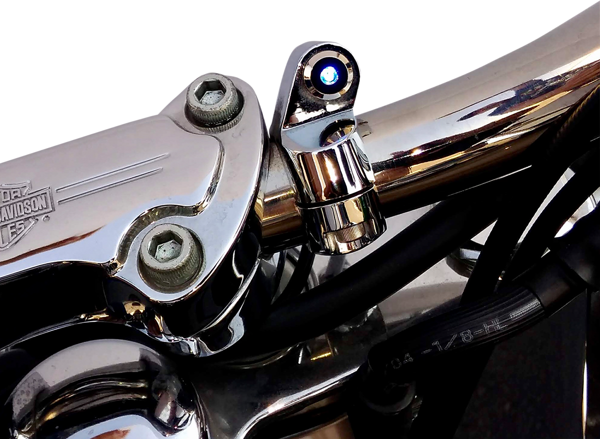 UltraCool AC-20 1 Inch LED Handlebar Clamp for Oil Cooler Fan Indicator