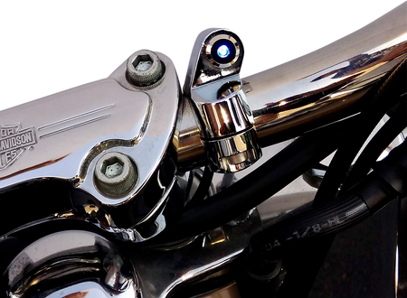 UltraCool AC-20 1 Inch LED Handlebar Clamp for Oil Cooler Fan Indicator