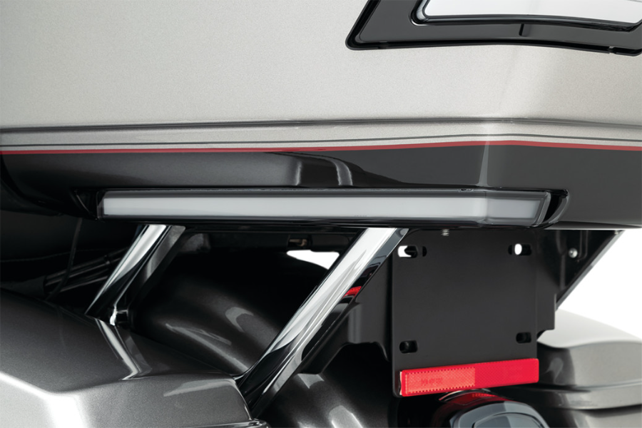 Kuryakyn 2944 Tour-Pak Side LED Lights Tracer Smoke Lens Harley Tour Pak 14-Up