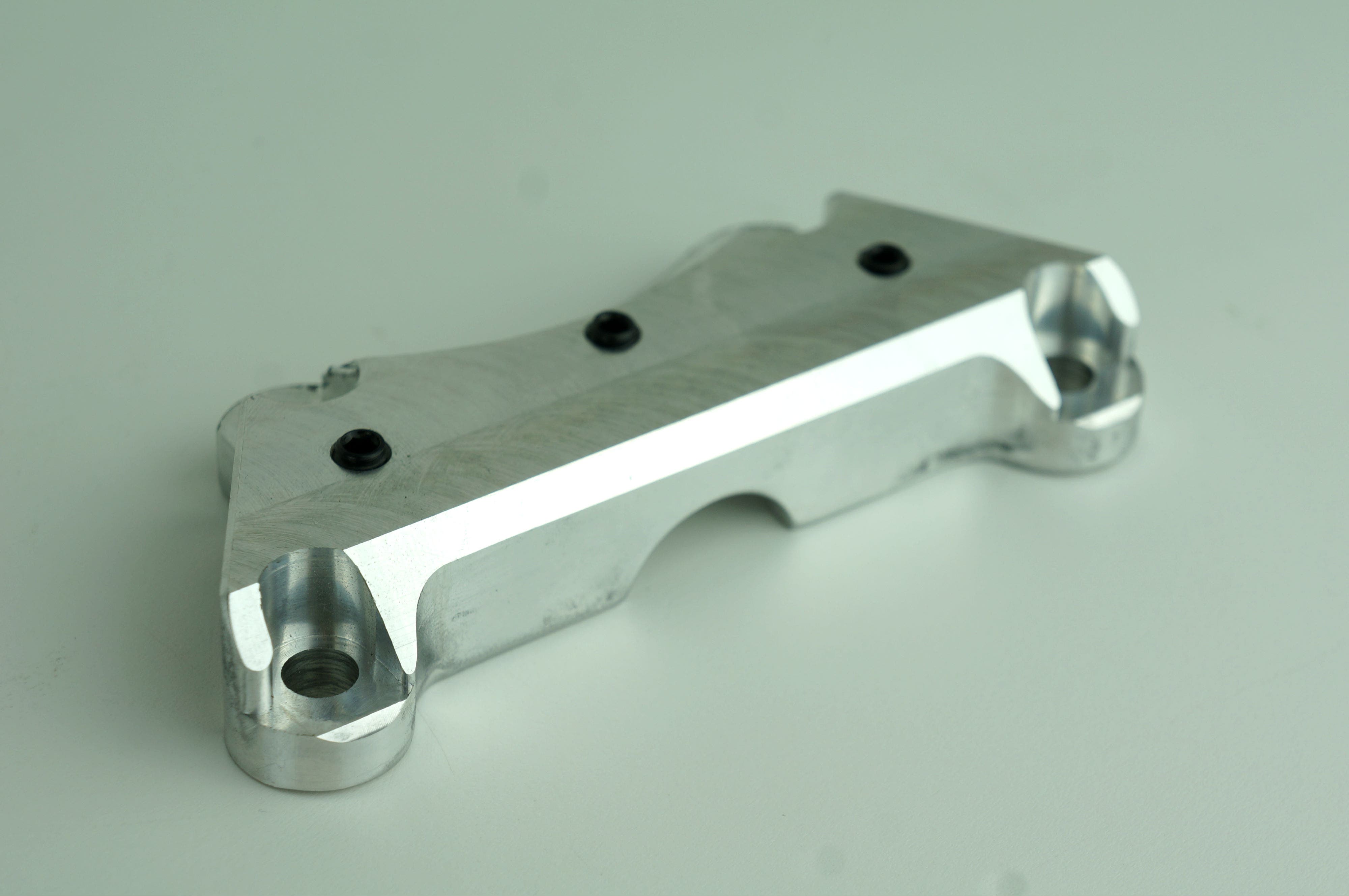 One 1 Piece Super Handlebar Clamp Top Riser Clamp w/ Setscrews Harley FLH/T