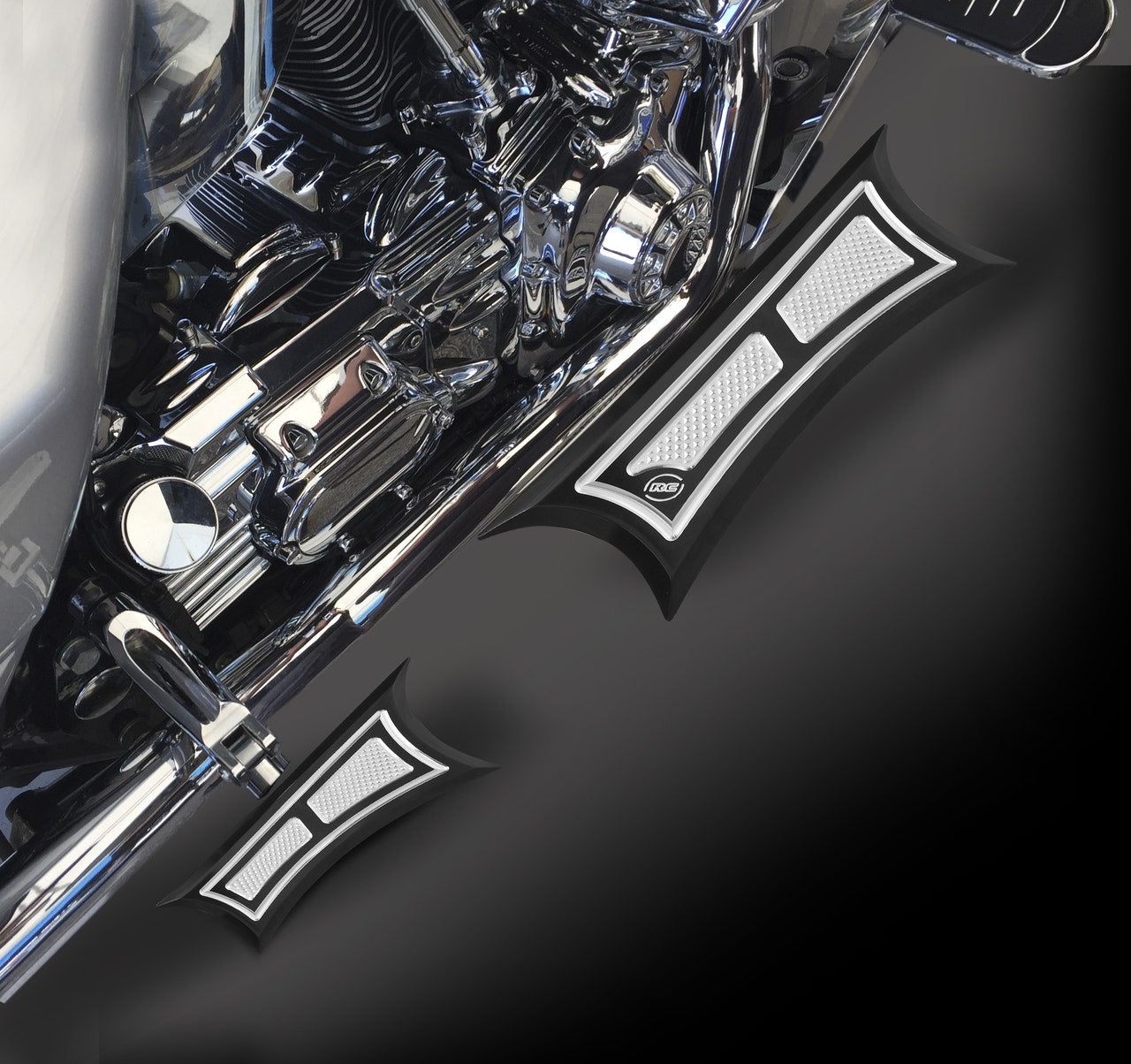 RC Components Eclipse Velocity Rear Flip Up Passenger Floorboards for Harley FLH | RC-MFLB-01E