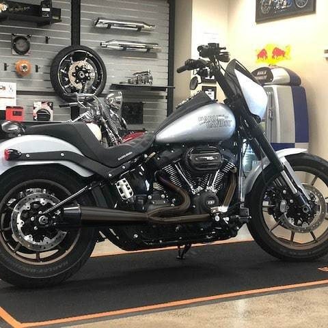 Sawicki 2 into 1 Black Full Length Pipe Black Tip Exhaust Harley Softail M8 18-Up