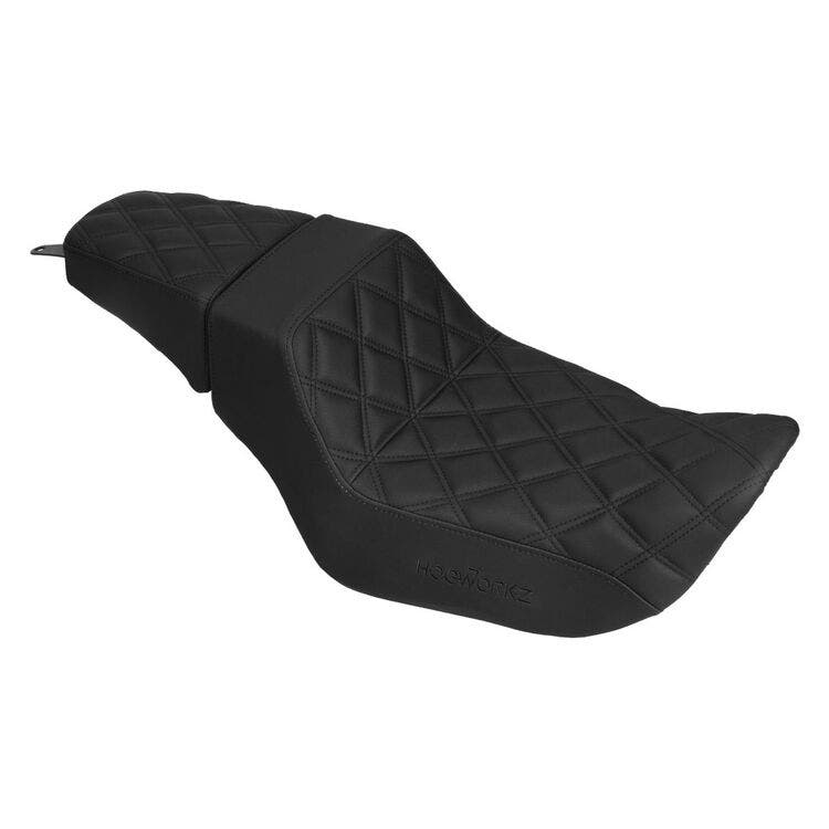 Hogworkz Rise Up Diamond w/ Black Stitching Seat for 22-25 Harley
