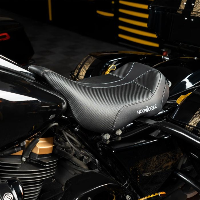 Hogworkz Alpha Carbon Weave Solo Seat for 08-23 Harley Touring
