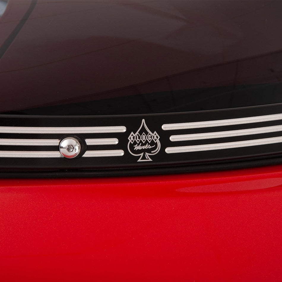 Klock Werks KW05-01-0459 Flare Series Windshield Trim Contrast Harley FLTR 15-23