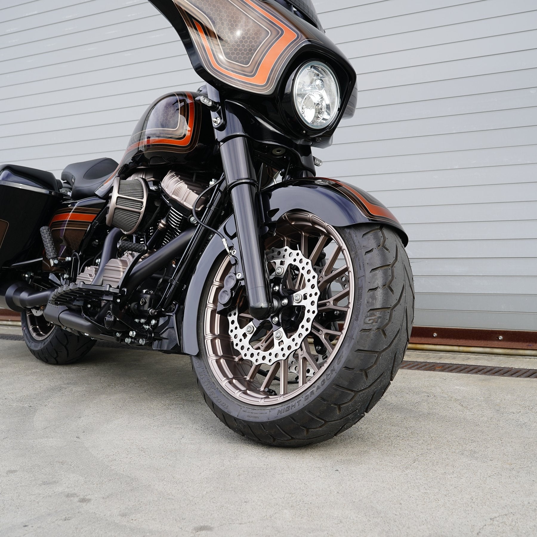 Arlen Ness Smooth Upper Fork Boot Covers for Harley – Eastern