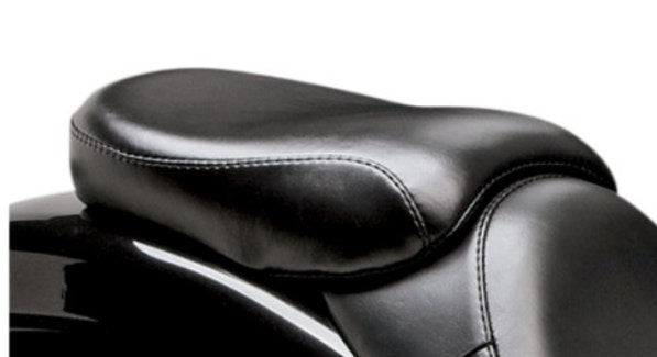 Le Pera LK-800P Smooth Silhouette Deluxe Pillion Rear Seat Harley Softail 200mm